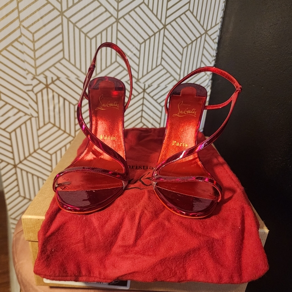 Ruby red Louboutin heels - Picture 3 of 4